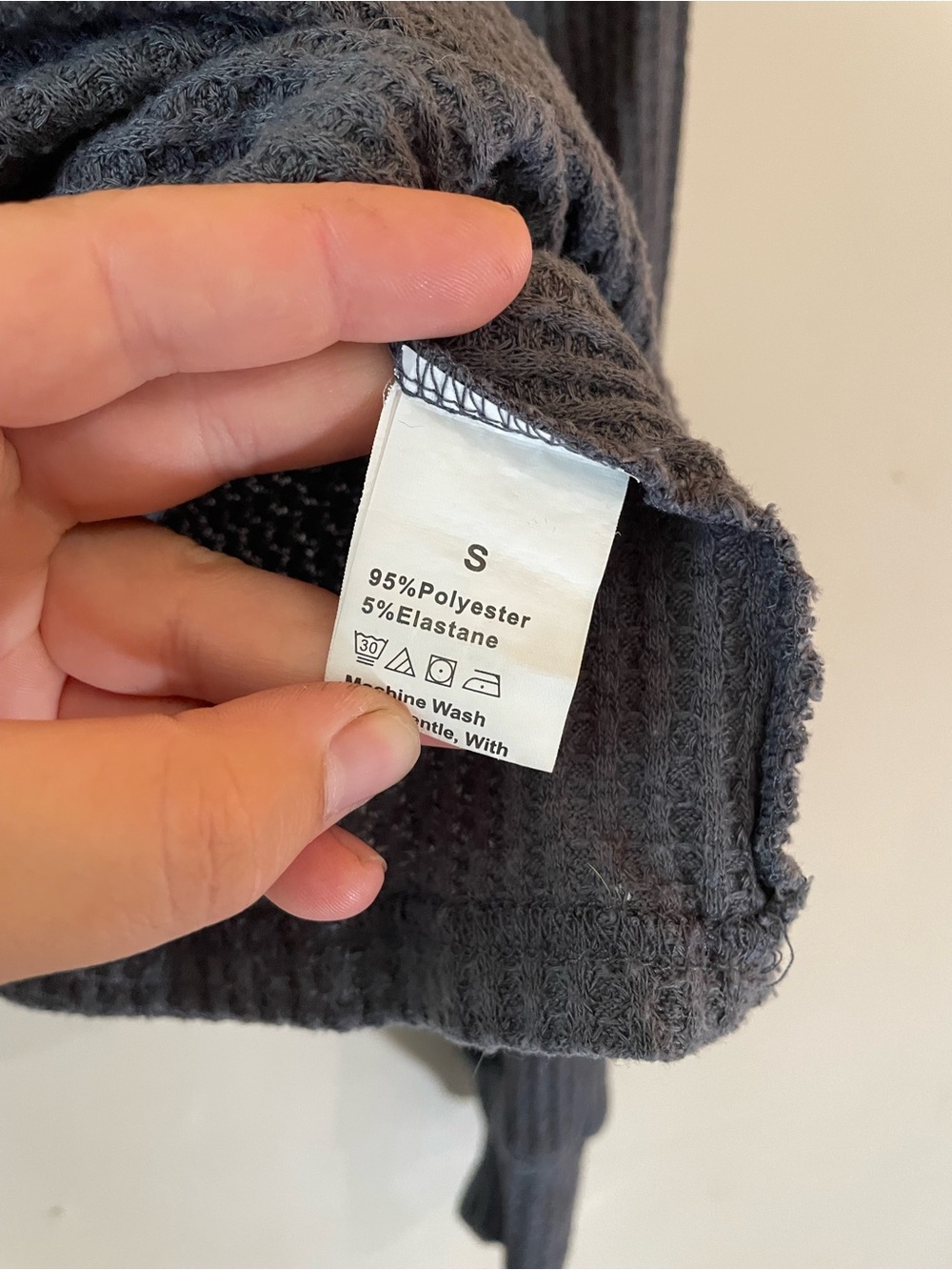 🦘 Unbranded Long Sleeve Top - Picture 2 of 2